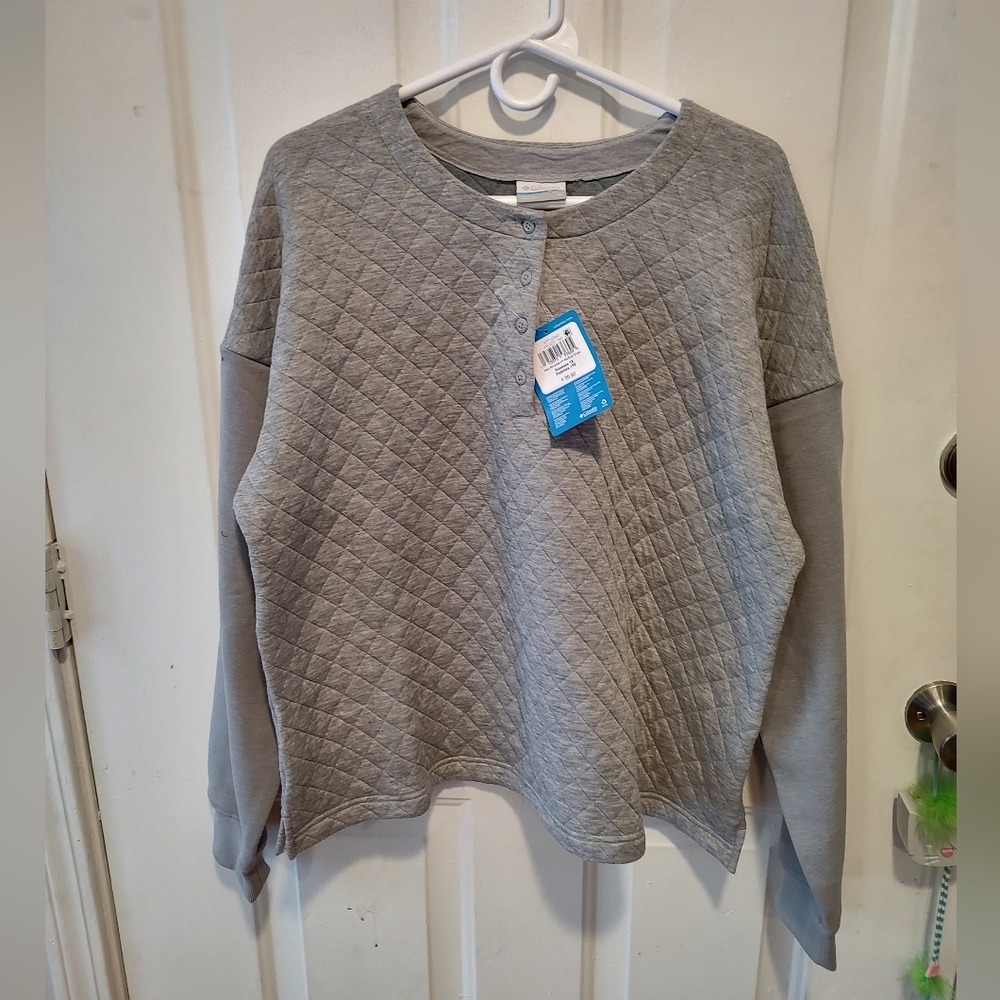 Woman's Plus Columbia quilted crew 1X